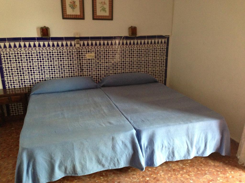 Hotel Playa San Cristobal Almuñécar Værelse billede